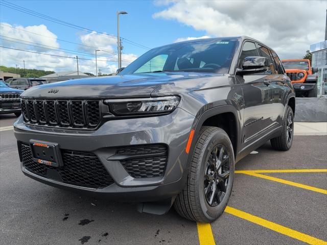 new 2025 Jeep Grand Cherokee car, priced at $46,730