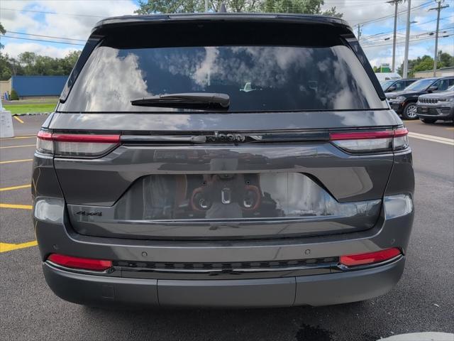 new 2025 Jeep Grand Cherokee car, priced at $46,730