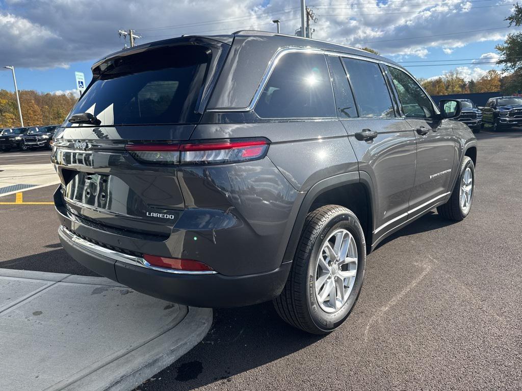 new 2025 Jeep Grand Cherokee car, priced at $44,170