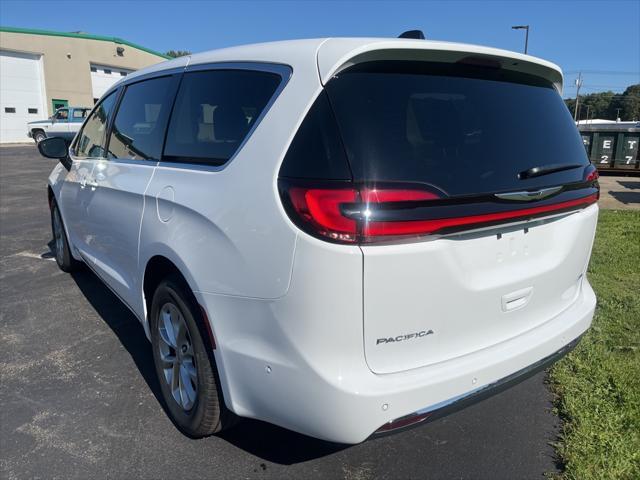 new 2024 Chrysler Pacifica car, priced at $46,645