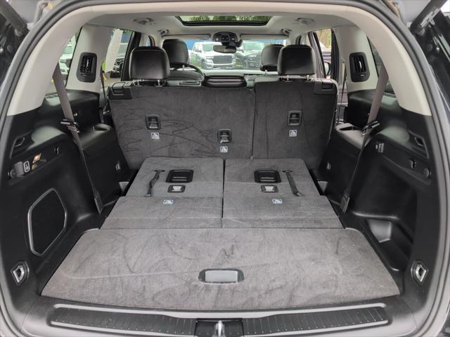 used 2021 Jeep Grand Cherokee L car, priced at $32,000
