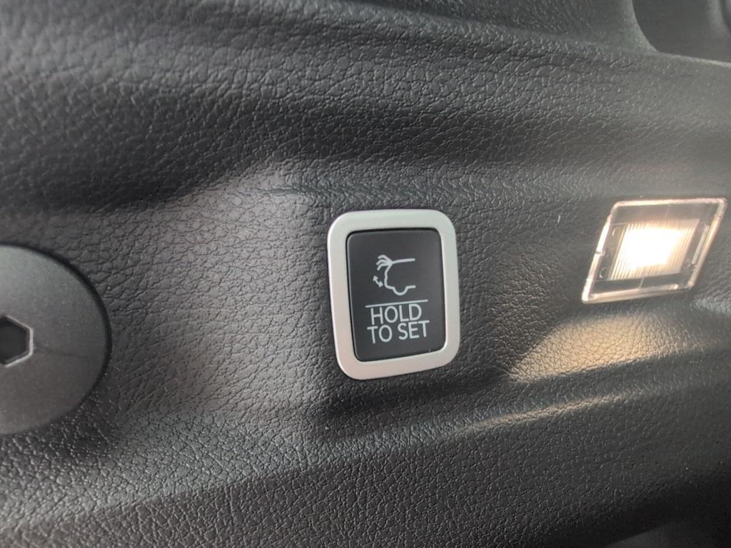 new 2025 Jeep Grand Cherokee L car, priced at $45,325