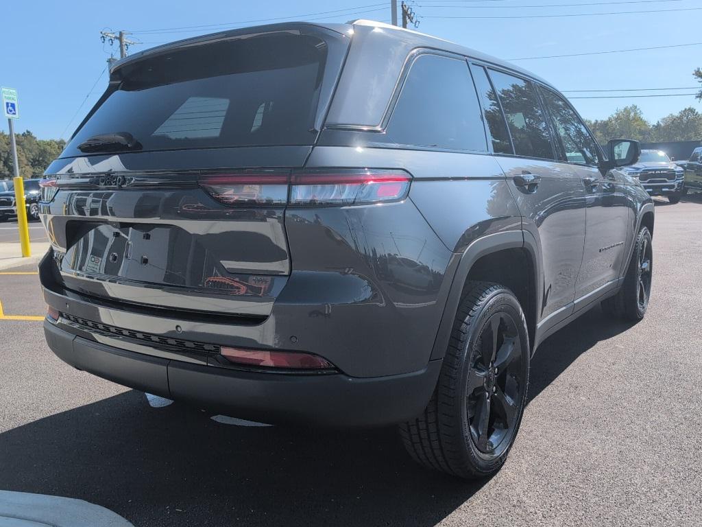 used 2023 Jeep Grand Cherokee car, priced at $34,700