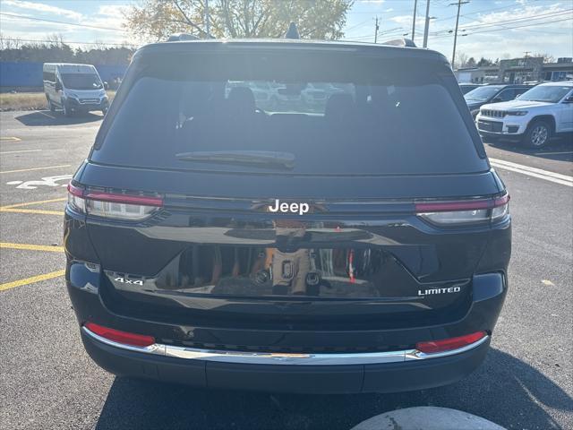 new 2025 Jeep Grand Cherokee car, priced at $49,810