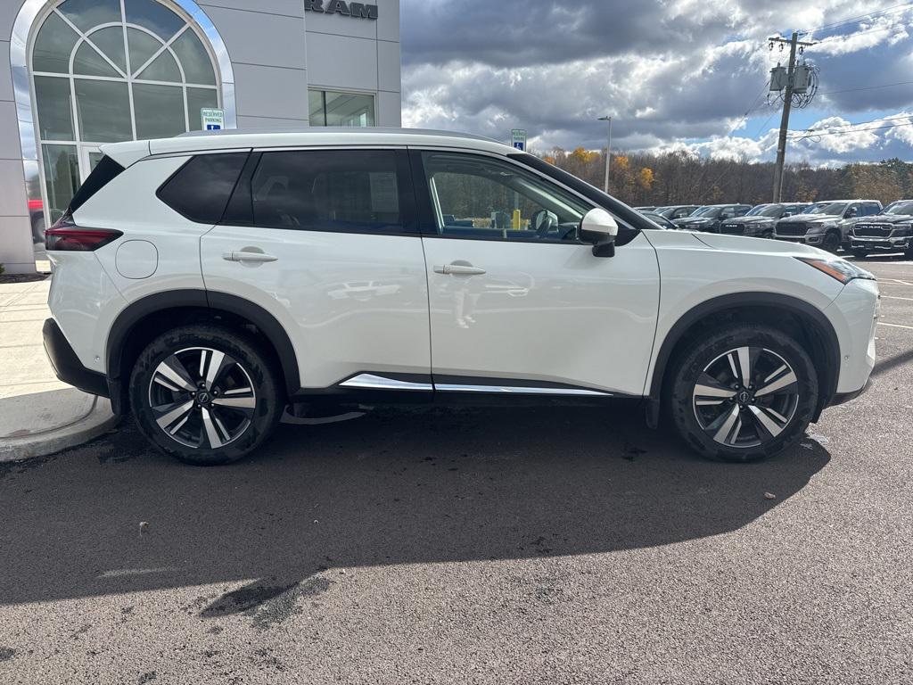 used 2022 Nissan Rogue car, priced at $23,800