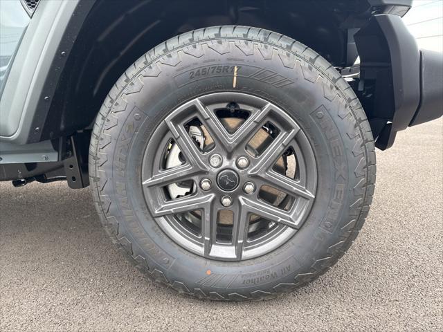 new 2025 Jeep Wrangler car, priced at $48,542