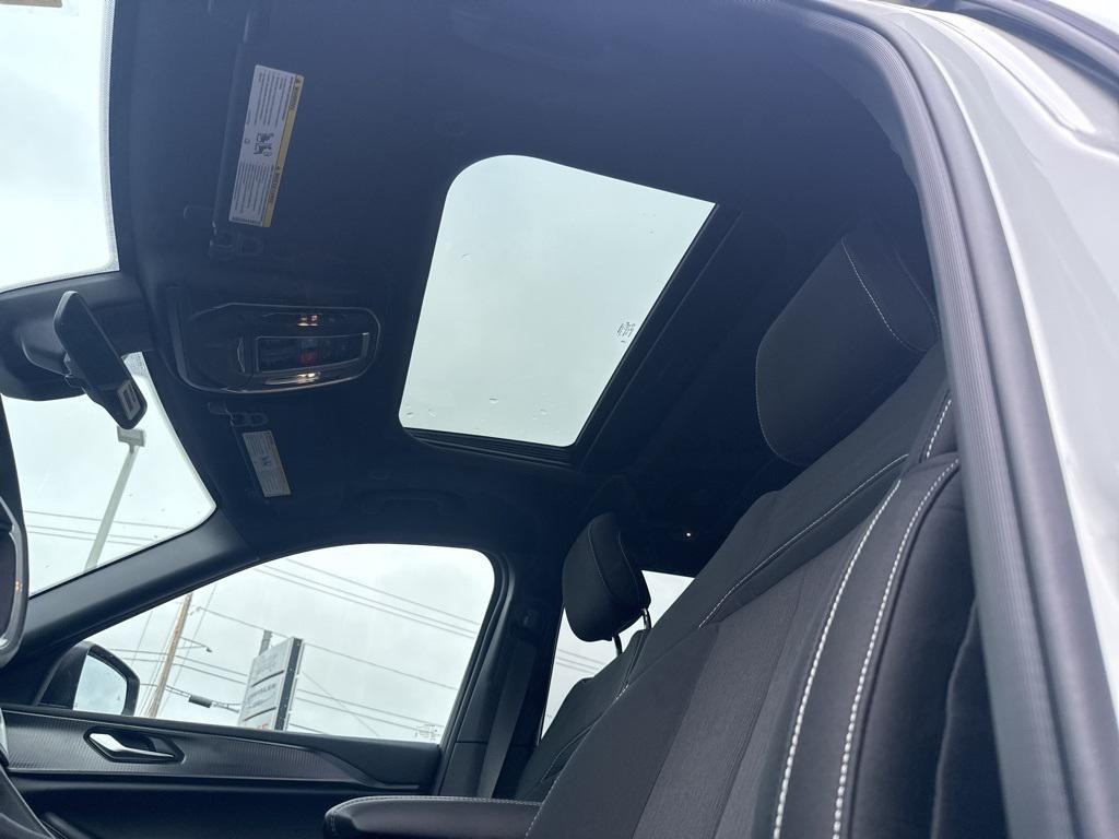 new 2025 Jeep Grand Cherokee car, priced at $43,075