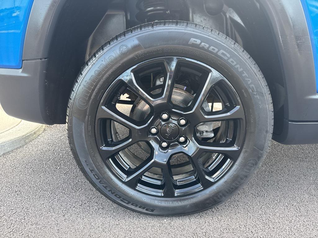 used 2022 Jeep Compass car, priced at $25,700