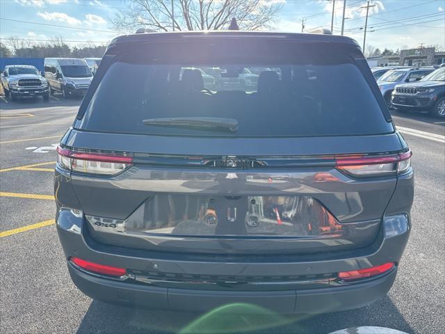 new 2025 Jeep Grand Cherokee car, priced at $46,530