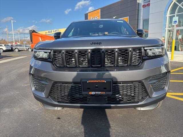 new 2025 Jeep Grand Cherokee car, priced at $46,530