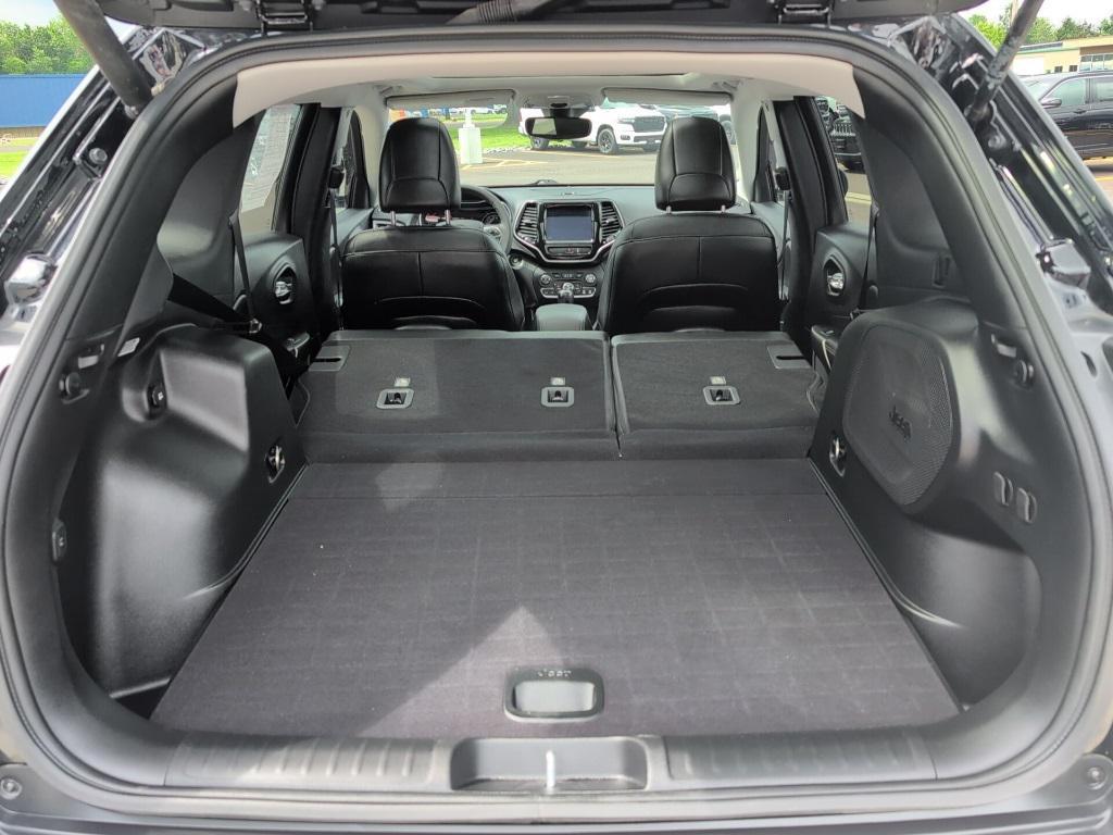 used 2022 Jeep Cherokee car, priced at $28,200