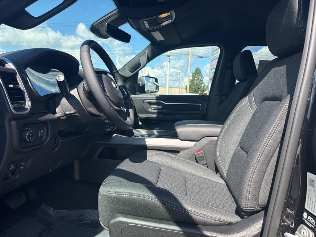 new 2025 Ram 1500 car, priced at $55,405