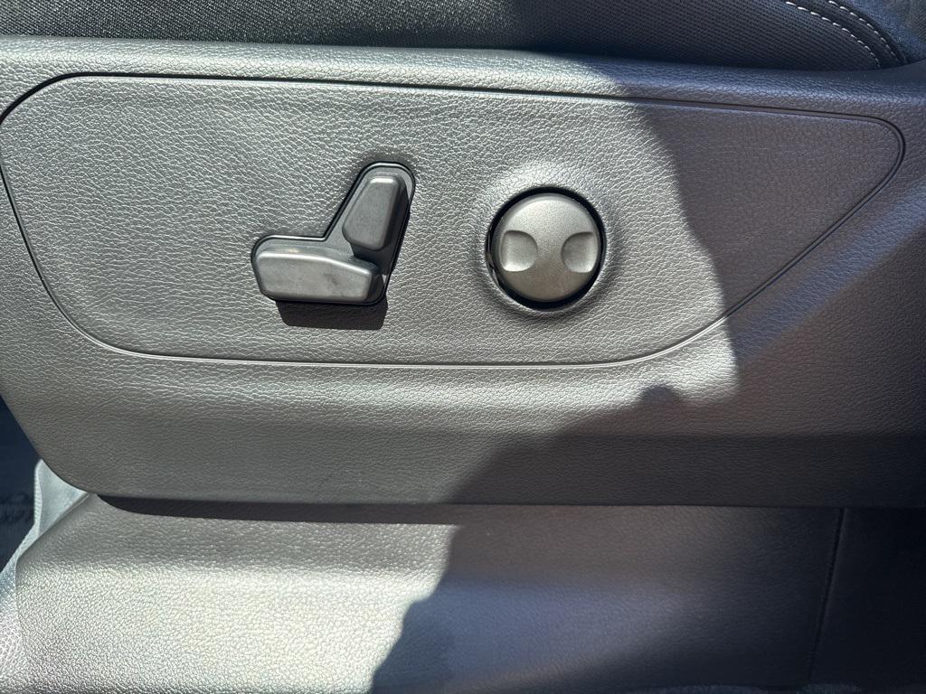 new 2025 Ram 1500 car, priced at $55,405