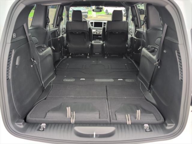 new 2025 Chrysler Pacifica car, priced at $44,445