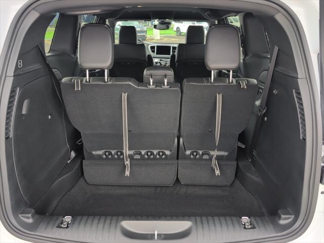 new 2025 Chrysler Pacifica car, priced at $44,445