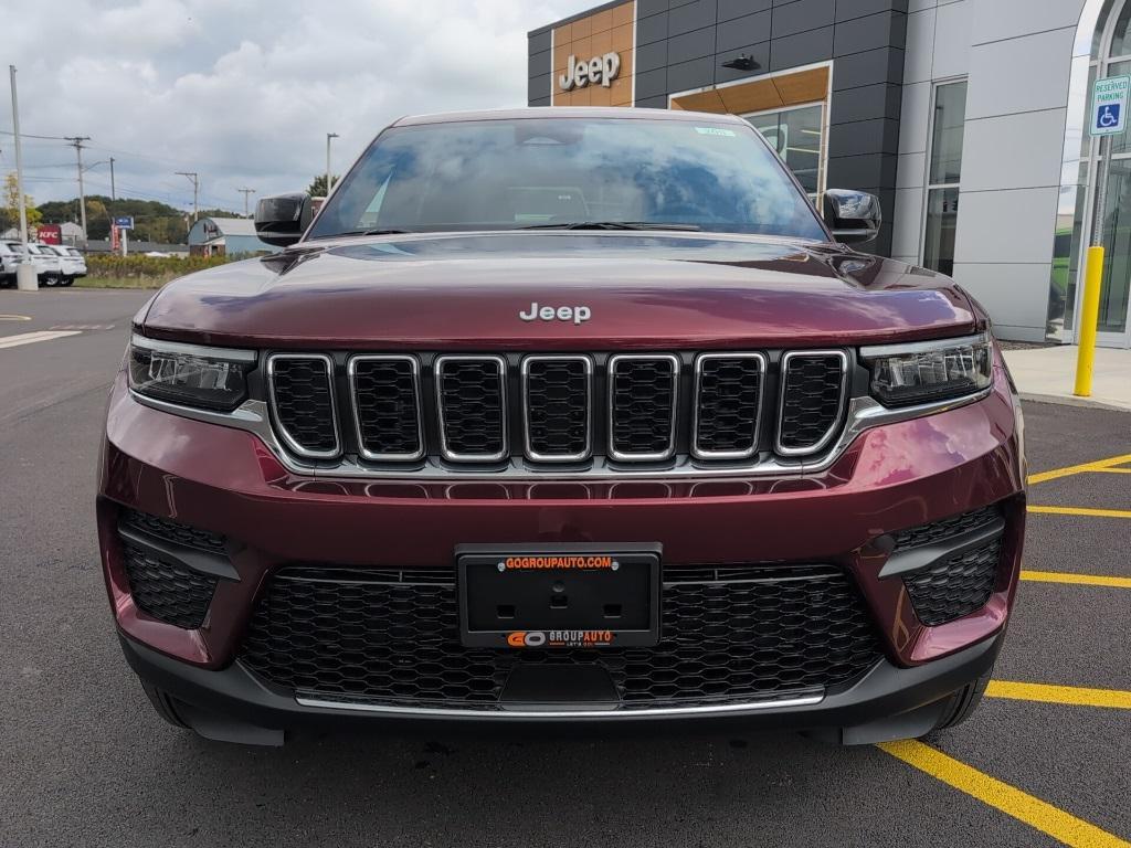 new 2025 Jeep Grand Cherokee car, priced at $43,670