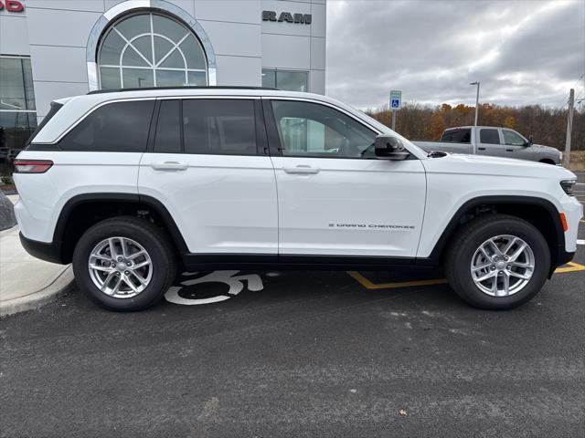 new 2025 Jeep Grand Cherokee car, priced at $43,375