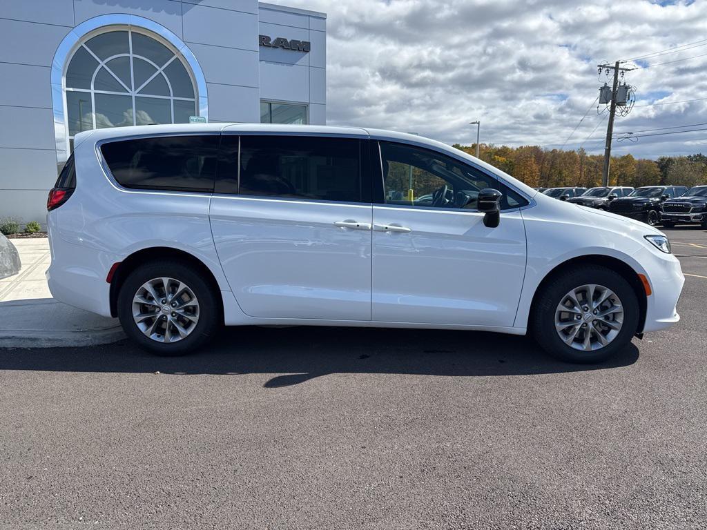 new 2026 Chrysler Pacifica car, priced at $48,135