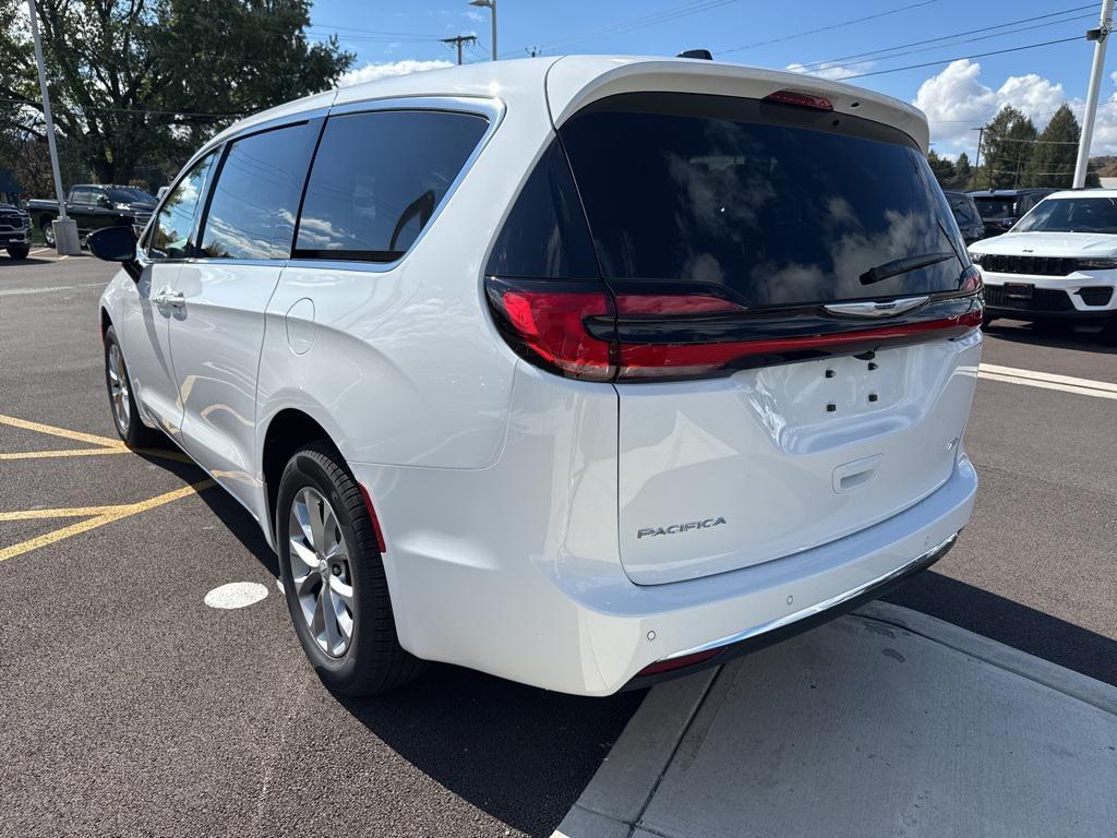 new 2026 Chrysler Pacifica car, priced at $48,135