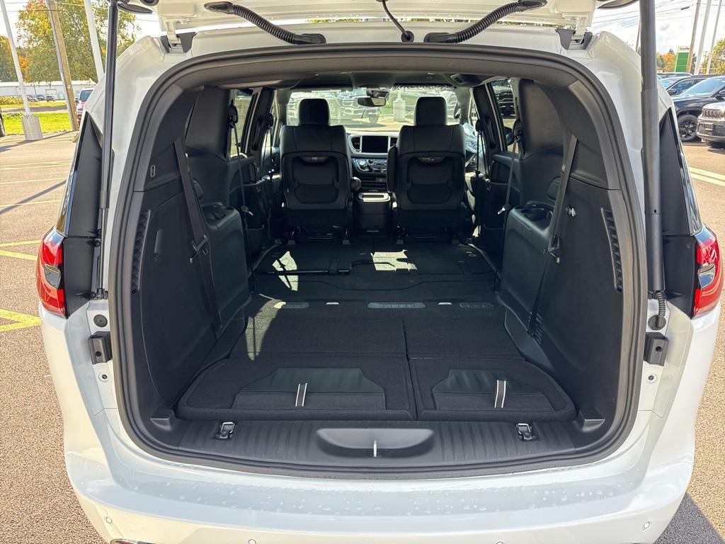 new 2026 Chrysler Pacifica car, priced at $48,135
