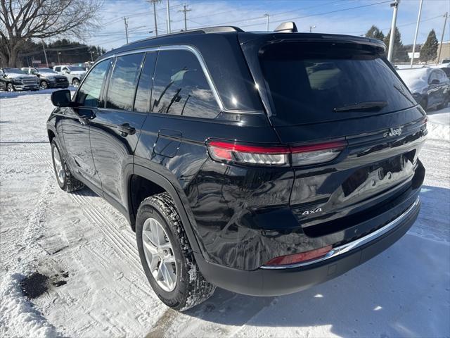 new 2025 Jeep Grand Cherokee car