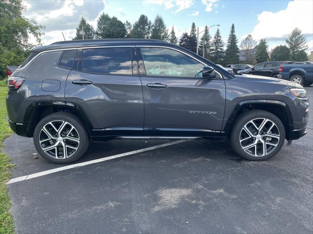 new 2024 Jeep Compass car, priced at $37,834