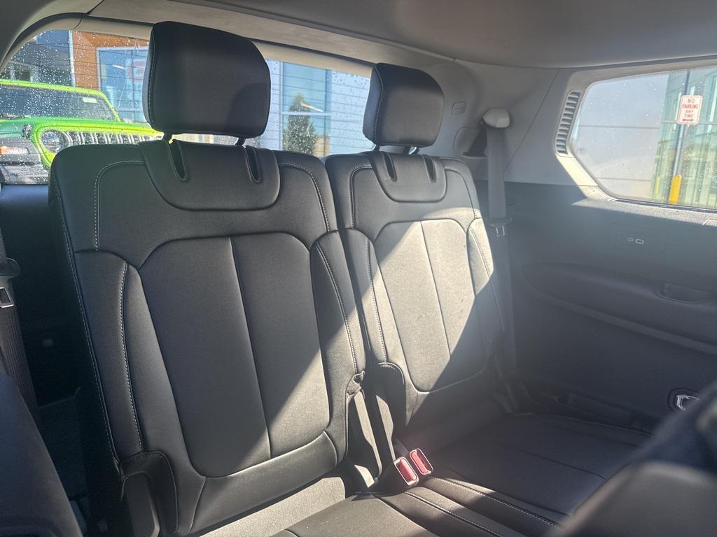 used 2023 Jeep Grand Cherokee L car, priced at $38,900