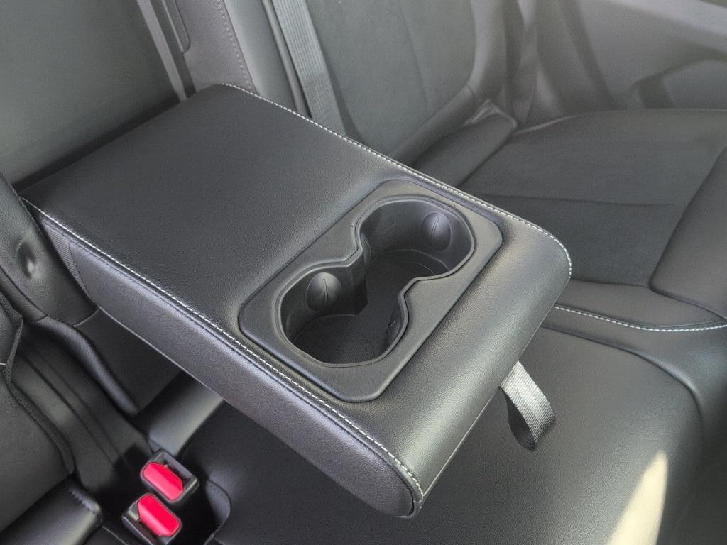 new 2025 Jeep Grand Cherokee car, priced at $45,635