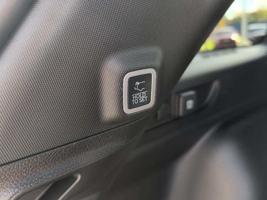 new 2025 Jeep Grand Cherokee car, priced at $45,635