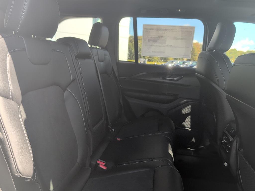 new 2025 Jeep Grand Cherokee car, priced at $45,635