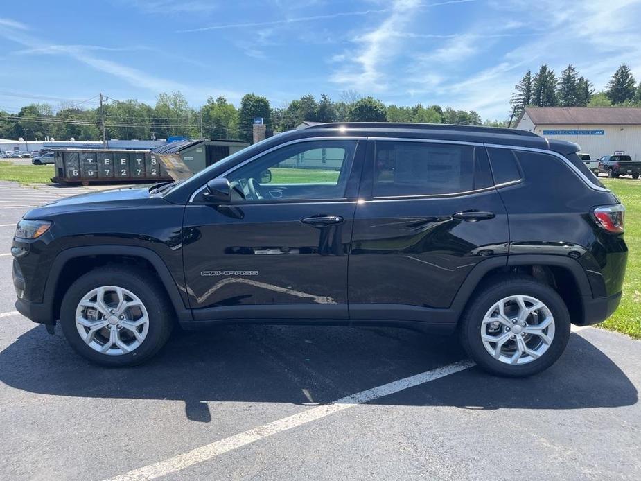 new 2024 Jeep Compass car, priced at $33,587