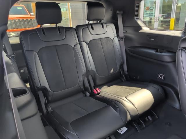new 2025 Jeep Grand Cherokee L car, priced at $48,730