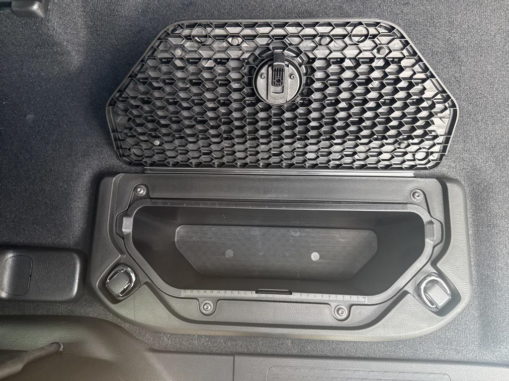 new 2025 Ram 1500 car, priced at $55,455