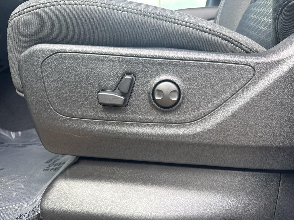 new 2025 Ram 1500 car, priced at $55,455