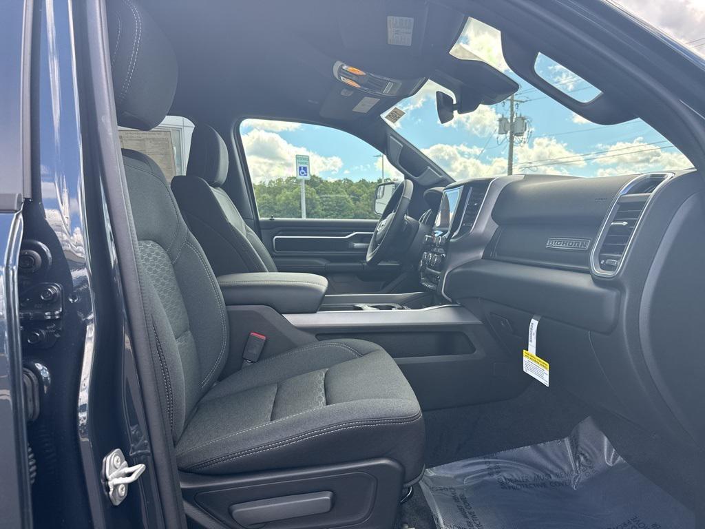 new 2025 Ram 1500 car, priced at $55,455