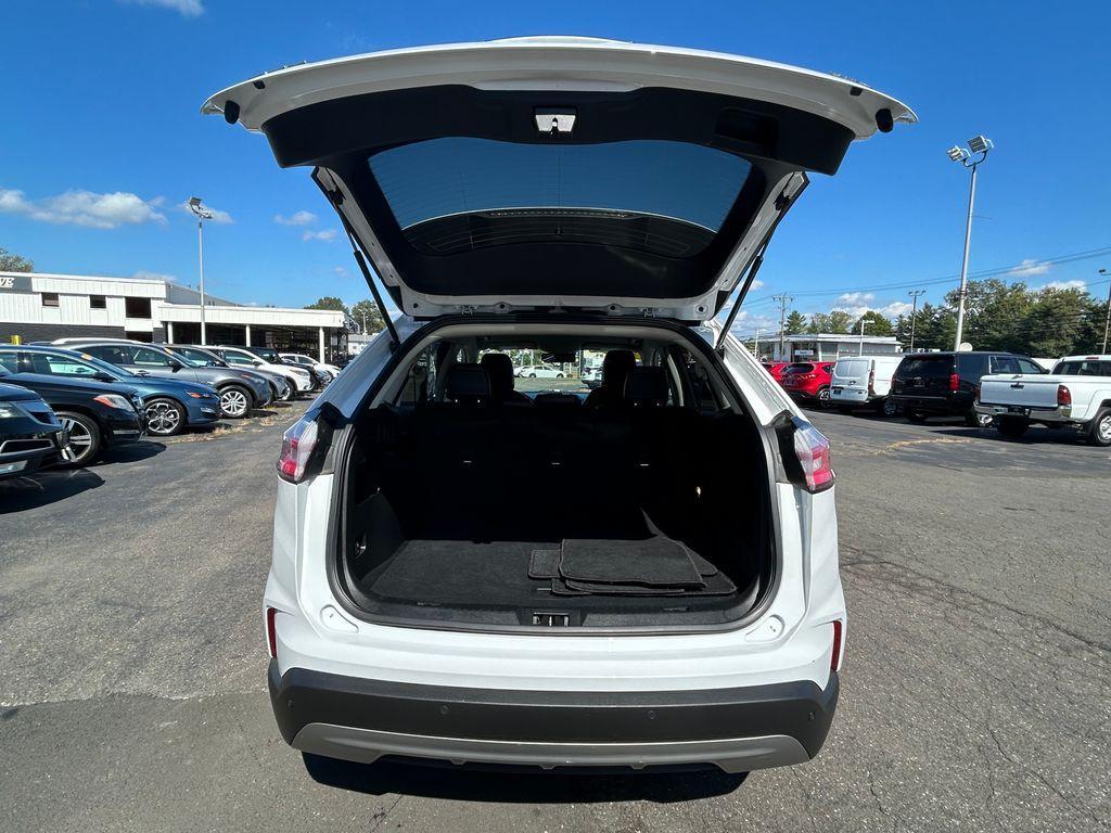 used 2024 Ford Edge car, priced at $22,995