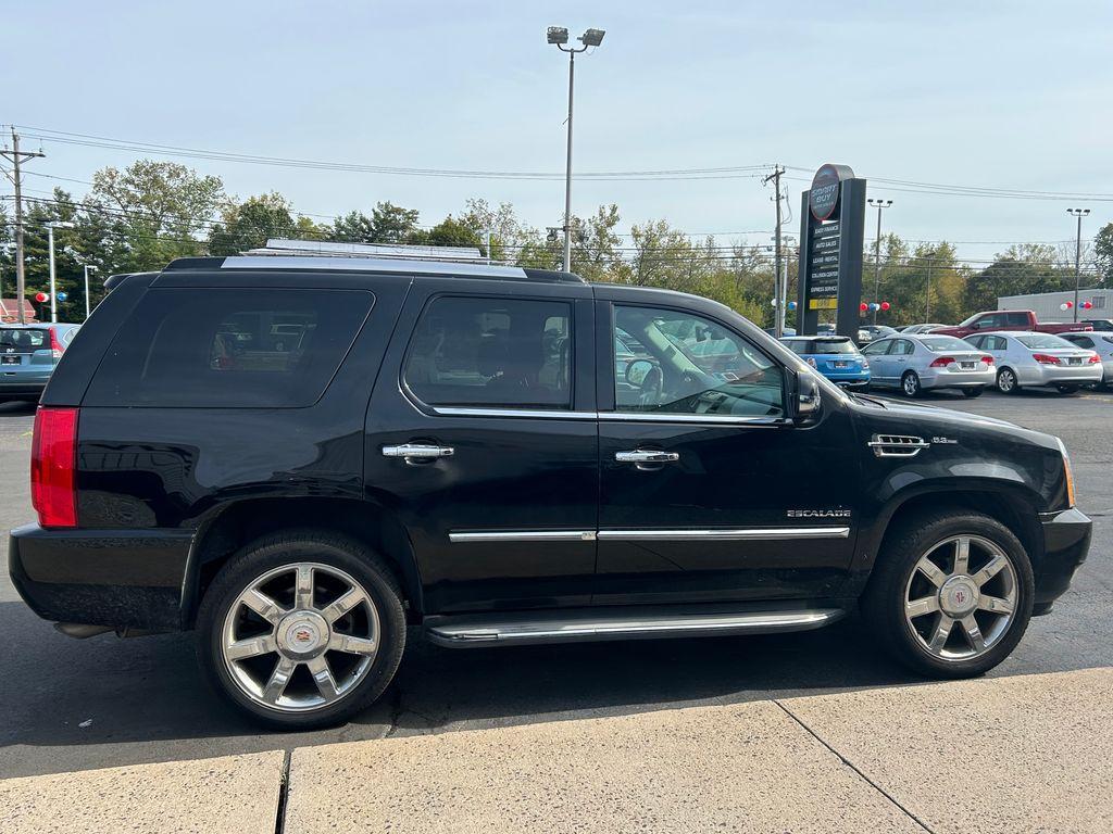used 2014 Cadillac Escalade car, priced at $18,495