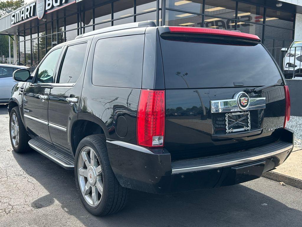 used 2014 Cadillac Escalade car, priced at $18,495