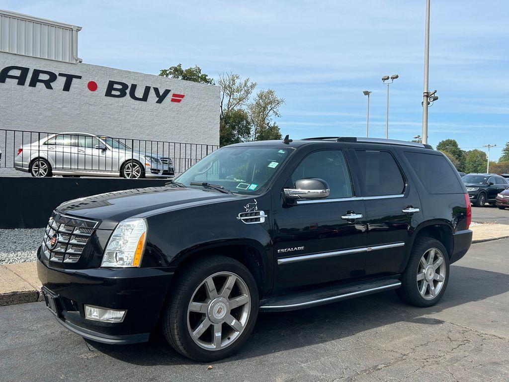 used 2014 Cadillac Escalade car, priced at $18,495