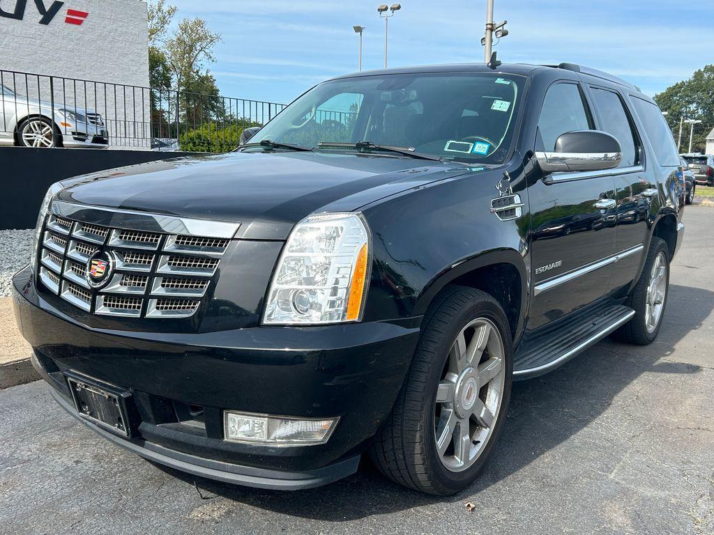used 2014 Cadillac Escalade car, priced at $18,495