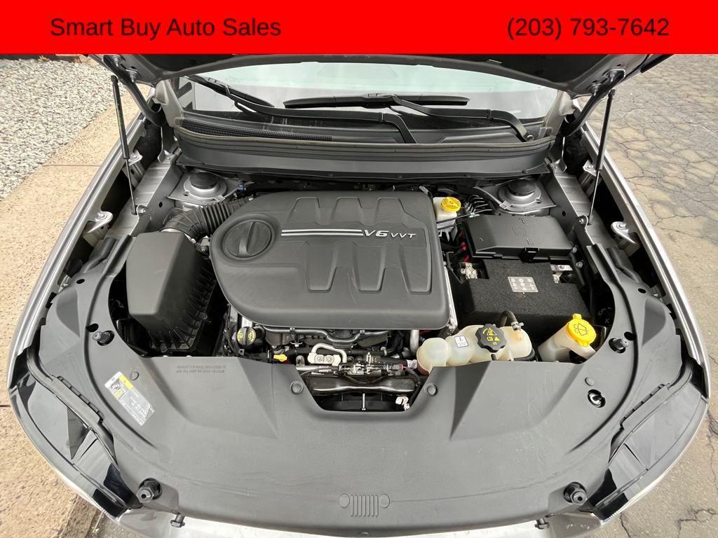 used 2019 Jeep Cherokee car, priced at $20,995