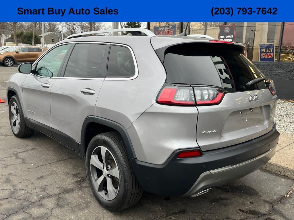 used 2019 Jeep Cherokee car, priced at $20,651
