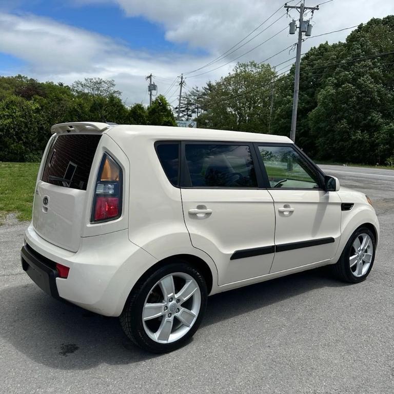 used 2011 Kia Soul car, priced at $8,995