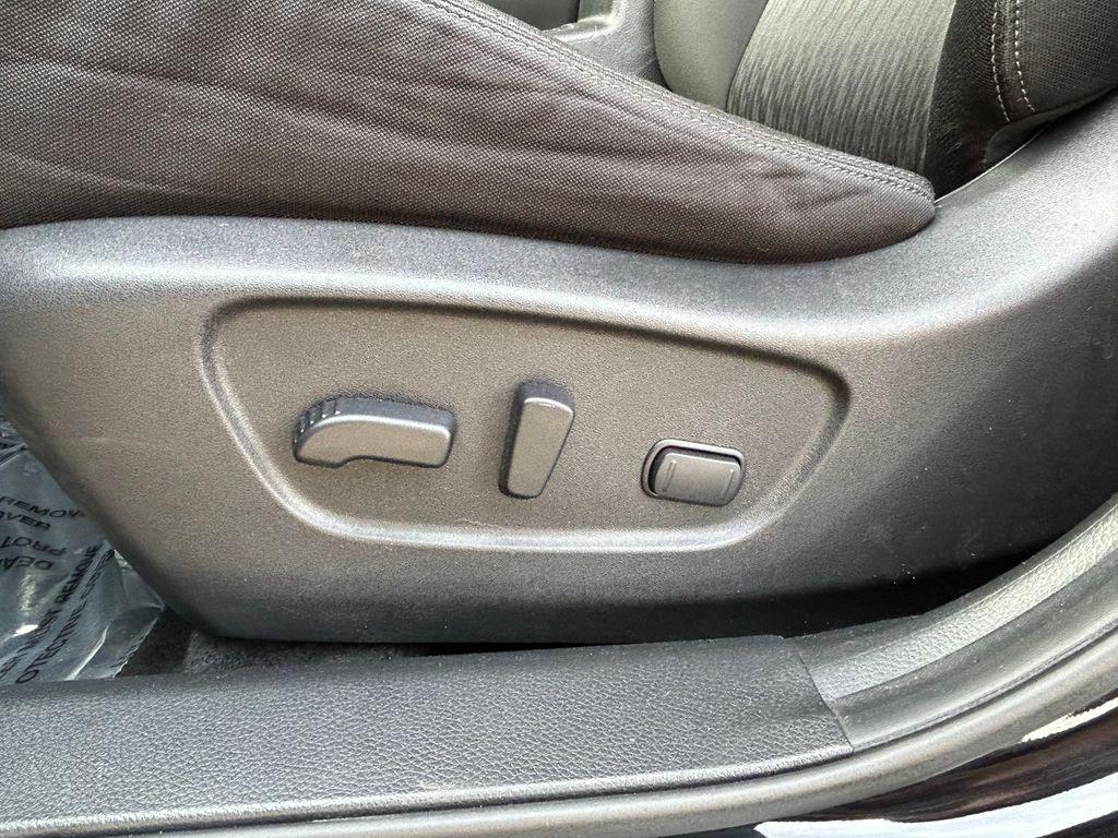 used 2020 Nissan Rogue car, priced at $16,045