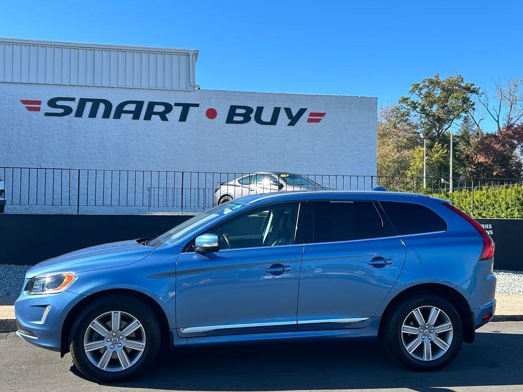 used 2017 Volvo XC60 car, priced at $10,667