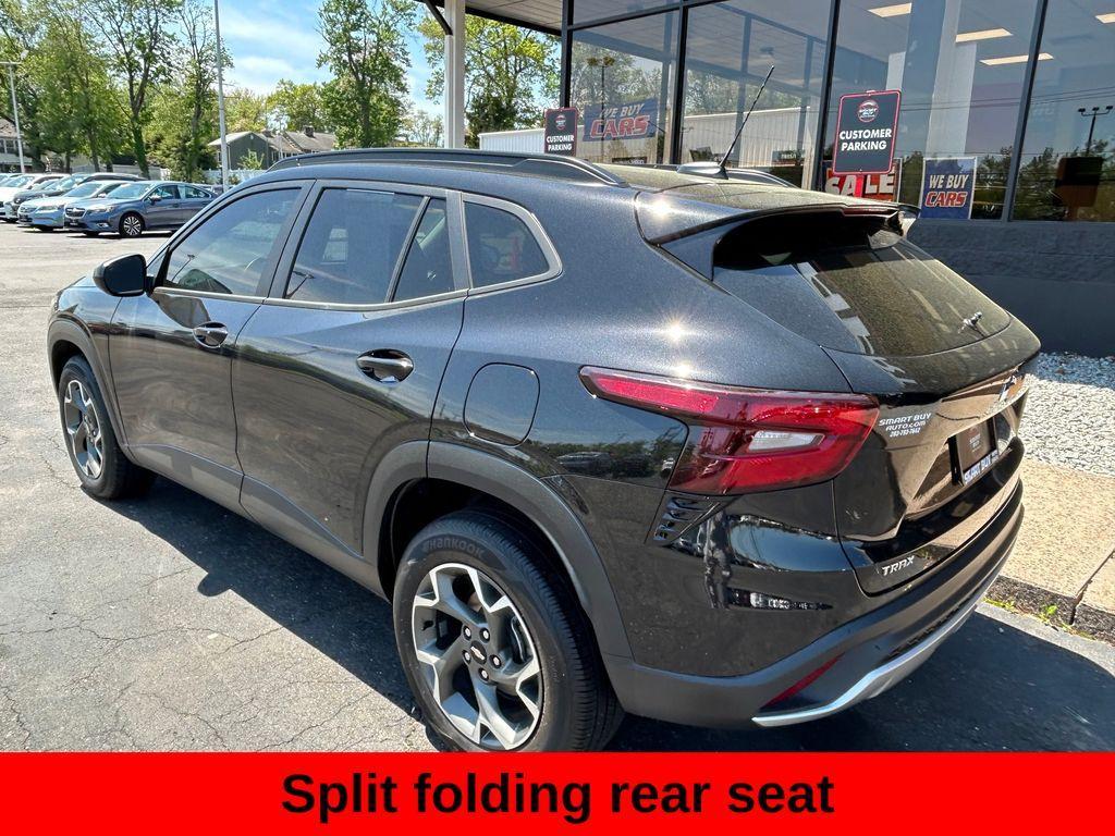 used 2024 Chevrolet Trax car, priced at $22,053
