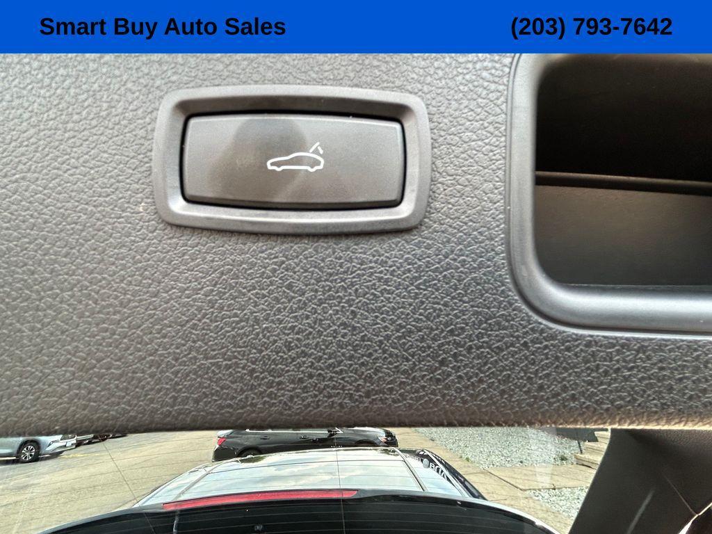 used 2018 Porsche Macan car, priced at $20,508