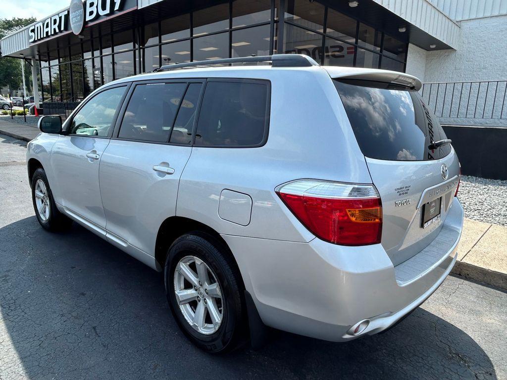 used 2009 Toyota Highlander car, priced at $10,536