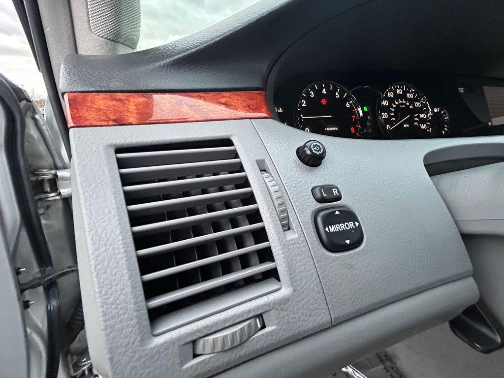 used 2006 Toyota Avalon car, priced at $8,995