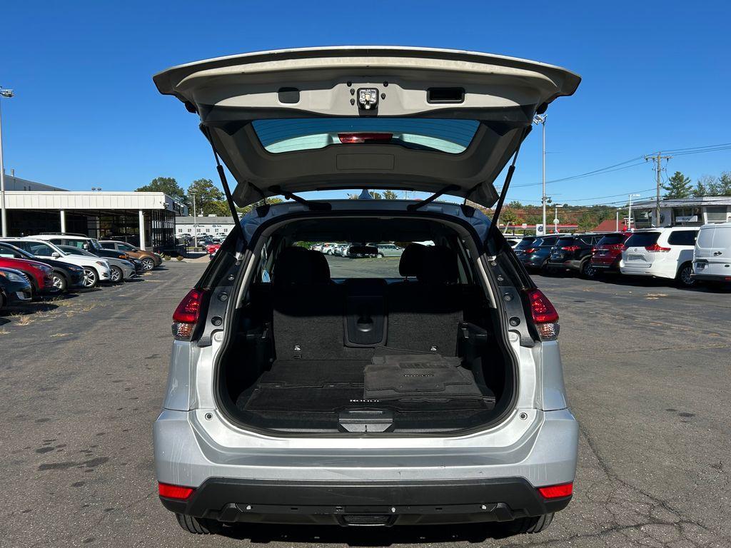 used 2018 Nissan Rogue car, priced at $9,225